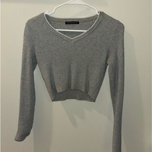 Light Gray Brandy Melville Cropped Sweater